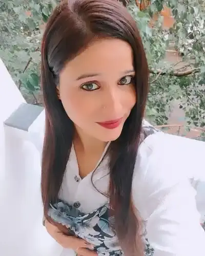 Call Girls in Chandur Railway